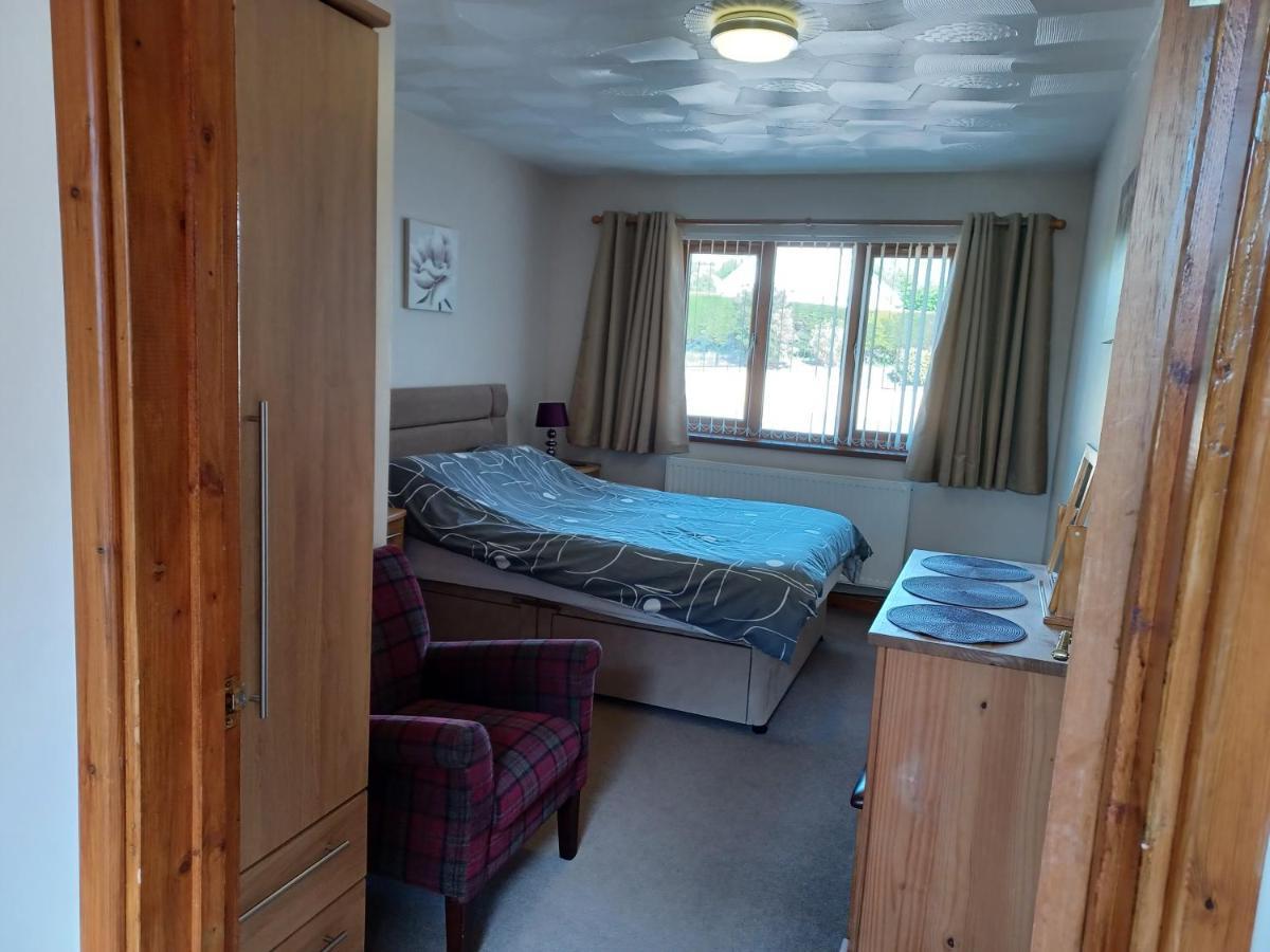 Dunroaming Cottage Pendine Bagian luar foto