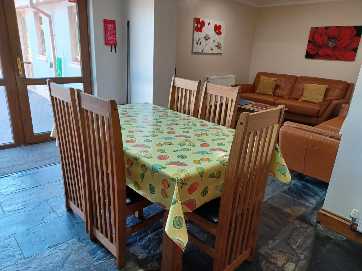 Dunroaming Cottage Pendine Bagian luar foto
