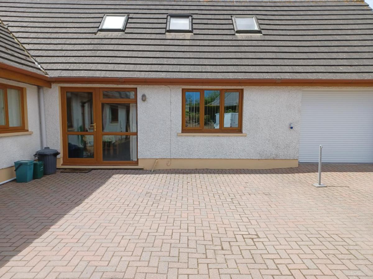 Dunroaming Cottage Pendine Bagian luar foto