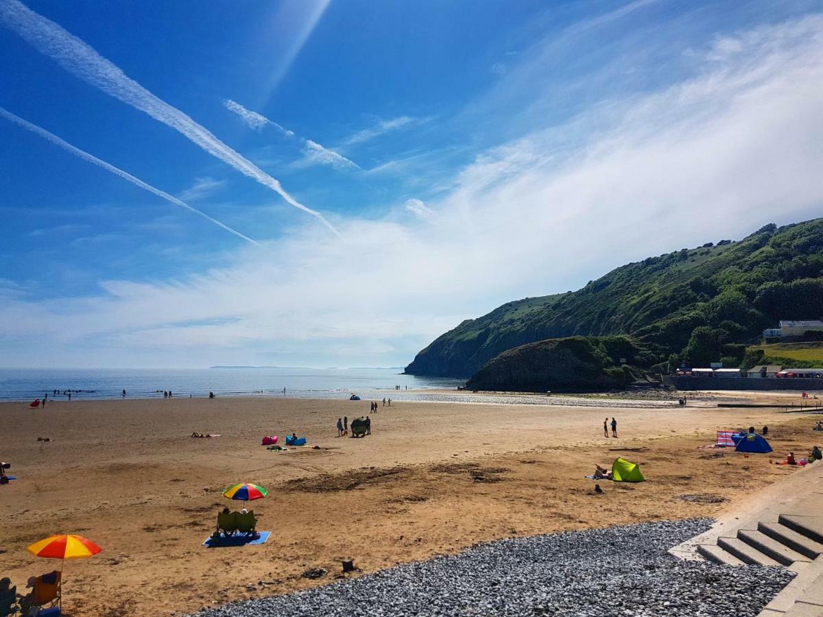 Dunroaming Cottage Pendine Bagian luar foto
